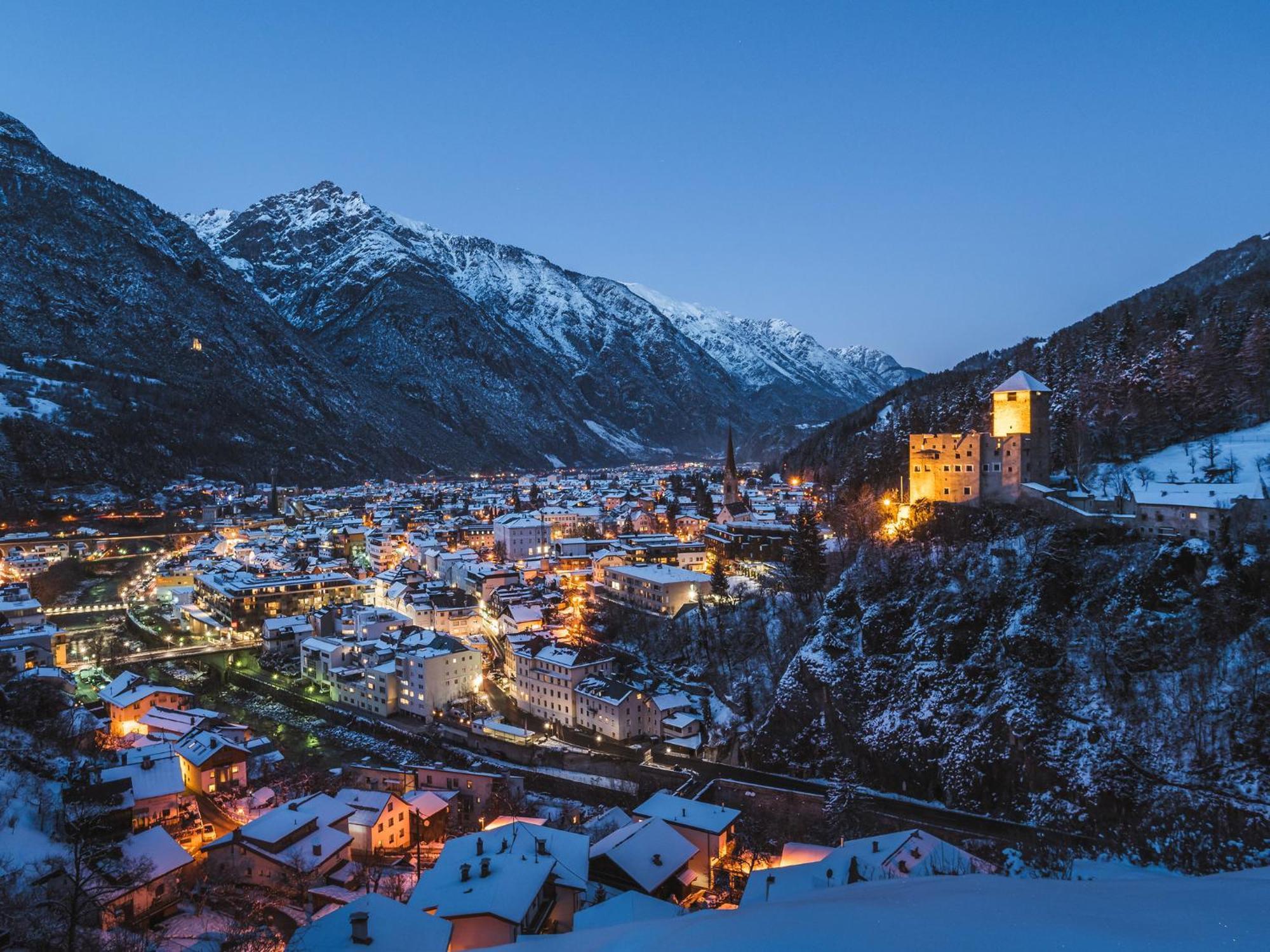Lechtaler Alpenblick Landeck - Privatzimmer & Ferienwohnung ภายนอก รูปภาพ