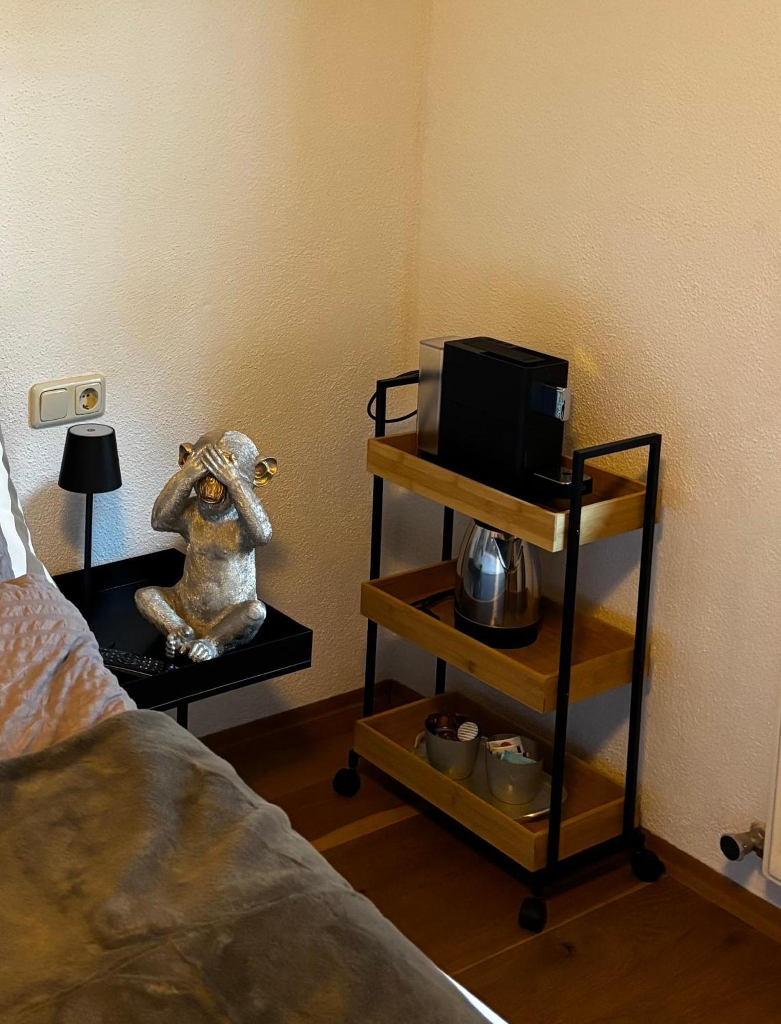 Lechtaler Alpenblick Landeck - Privatzimmer & Ferienwohnung ภายนอก รูปภาพ