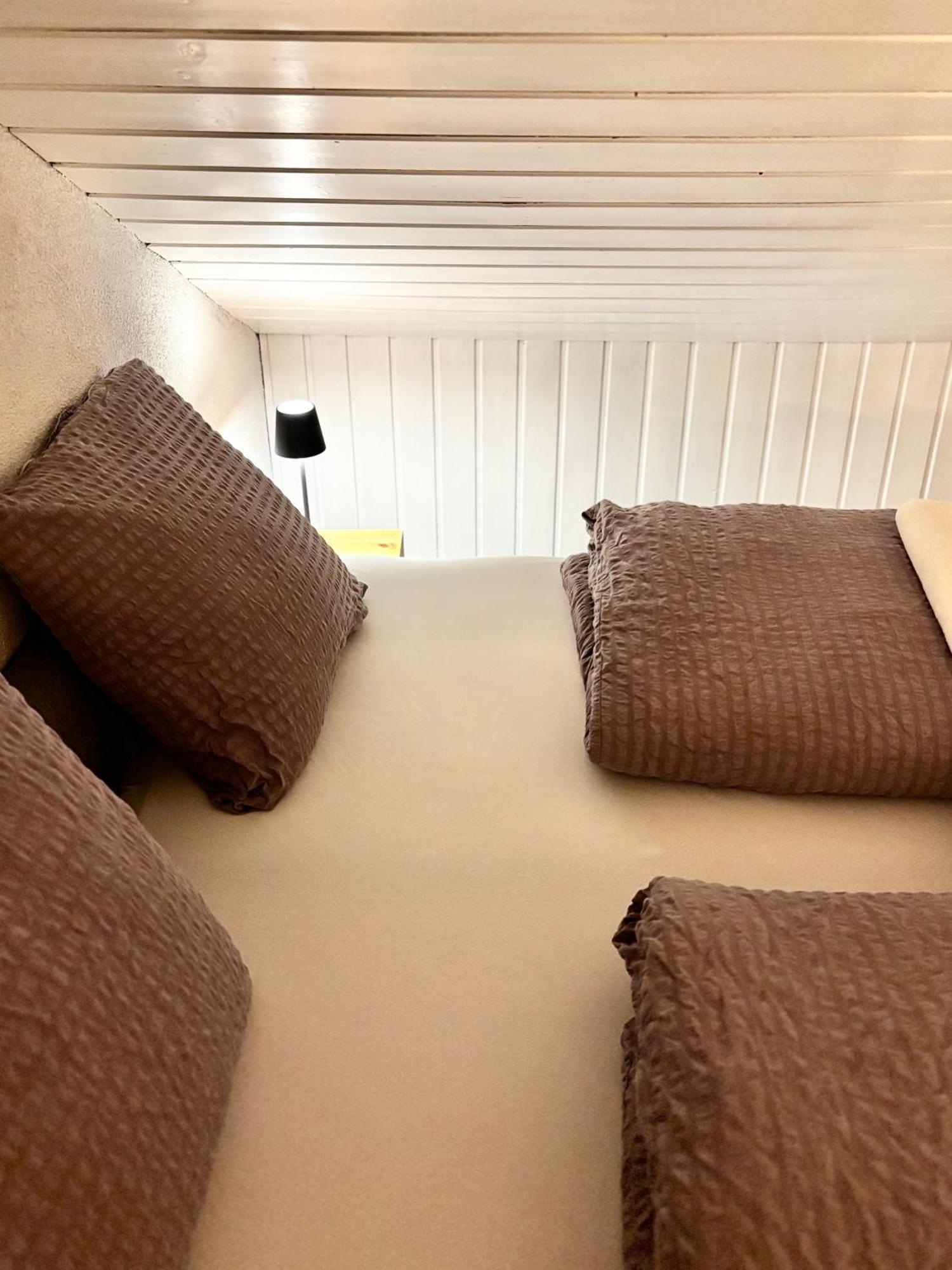 Lechtaler Alpenblick Landeck - Privatzimmer & Ferienwohnung ภายนอก รูปภาพ